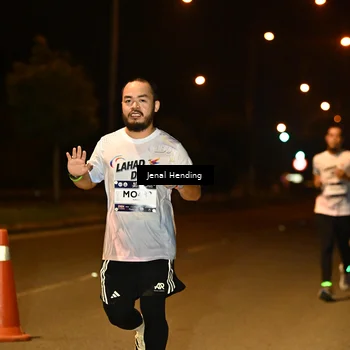 Runner Photo 7720251