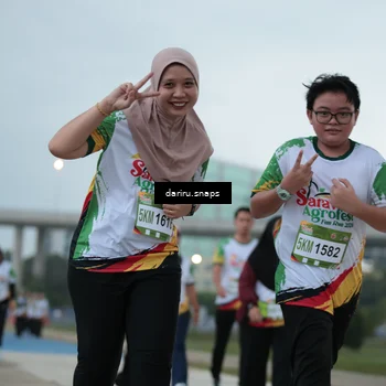 Runner Photo 7720263