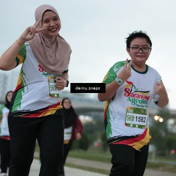 Runner Photo 7720275