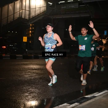 Runner Photo 7720278