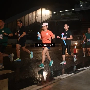 Runner Photo 7720324