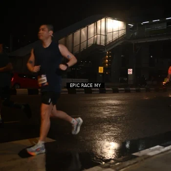 Runner Photo 7720342