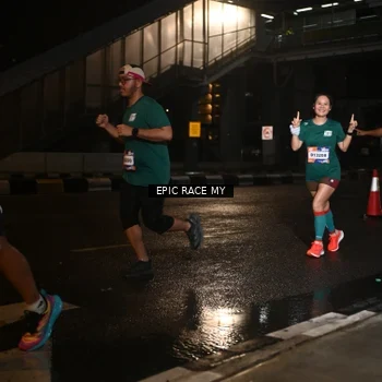 Runner Photo 7720367
