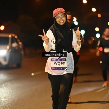 Runner Photo 7720368