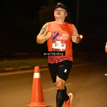 Runner Photo 7720373