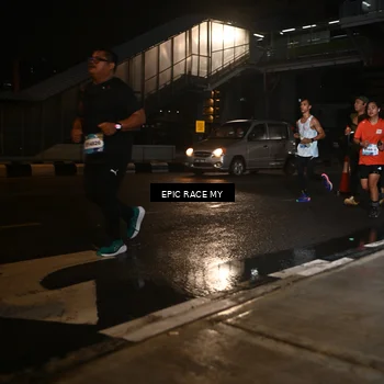 Runner Photo 7720386