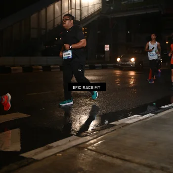 Runner Photo 7720388