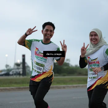 Runner Photo 7720436