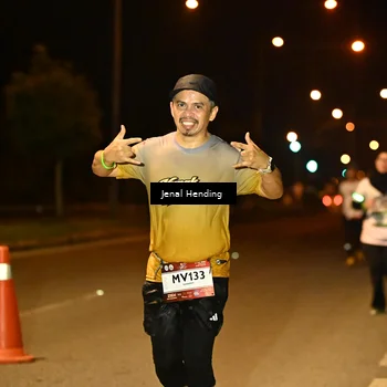 Runner Photo 7720441