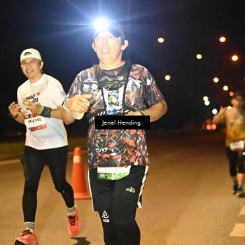 Runner Photo 7720443