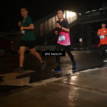 Runner Photo 7720460