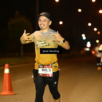 Runner Photo 7720486
