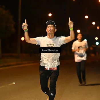 Runner Photo 7720505