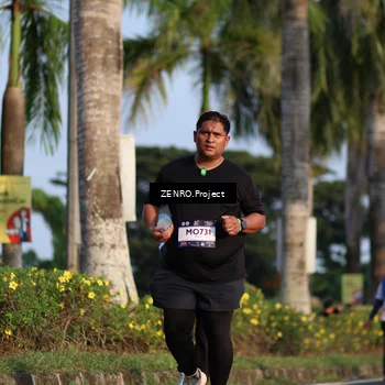 Runner Photo 7720507