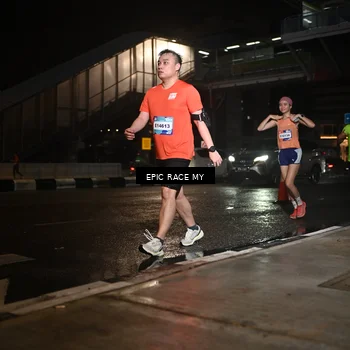 Runner Photo 7720526