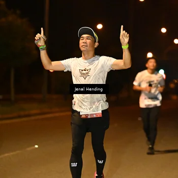 Runner Photo 7720562