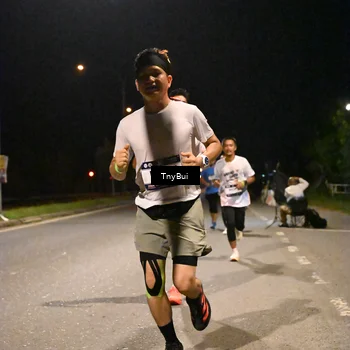 Runner Photo 7720573