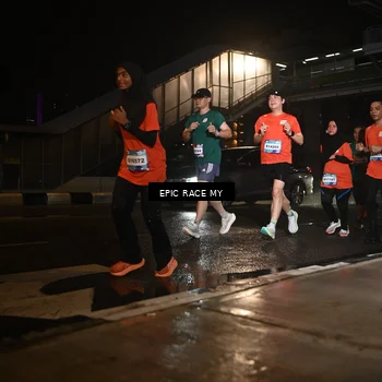 Runner Photo 7720592