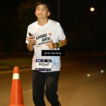 Runner Photo 7720593