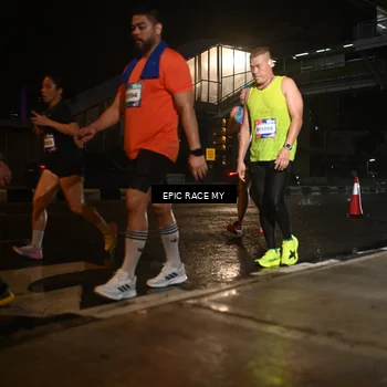Runner Photo 7720605