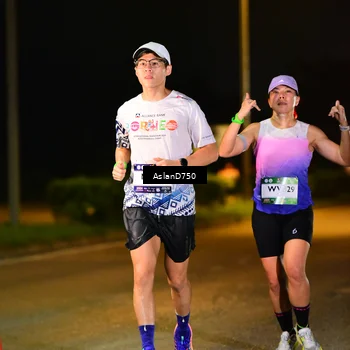 Runner Photo 7720608