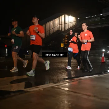 Runner Photo 7720616