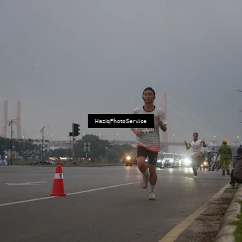 Runner Photo 7720622
