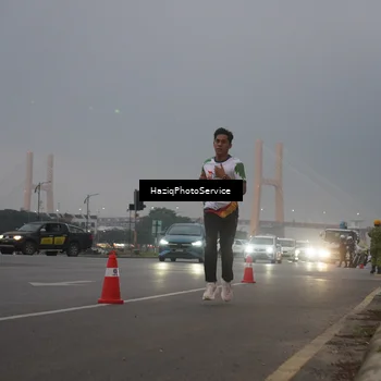 Runner Photo 7720649