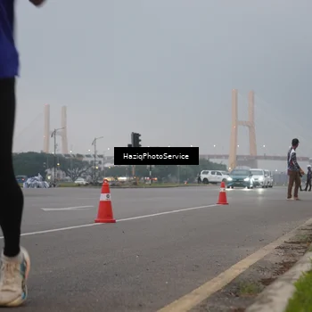 Runner Photo 7720653