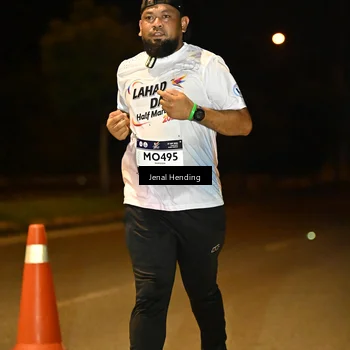Runner Photo 7720689