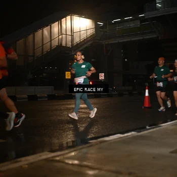 Runner Photo 7720726