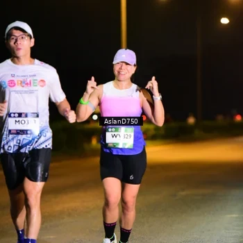 Runner Photo 7720728