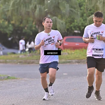 Runner Photo 7720743