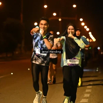 Runner Photo 7720752