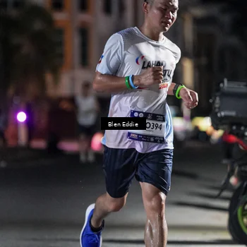 Runner Photo 7720753