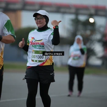 Runner Photo 7720755