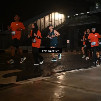 Runner Photo 7720756