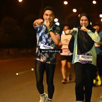 Runner Photo 7720758