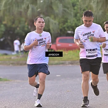 Runner Photo 7720759