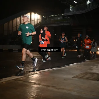 Runner Photo 7720760