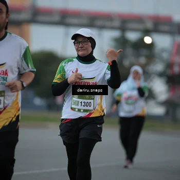 Runner Photo 7720762