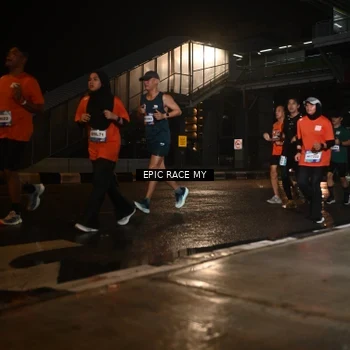 Runner Photo 7720764