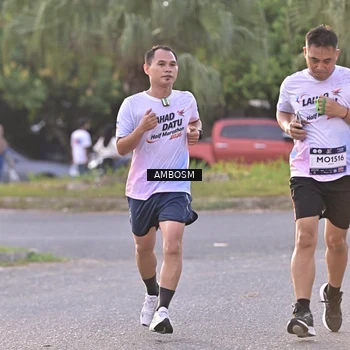 Runner Photo 7720766