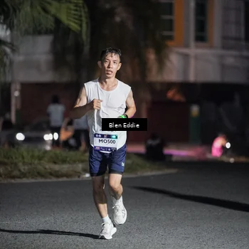 Runner Photo 7720768