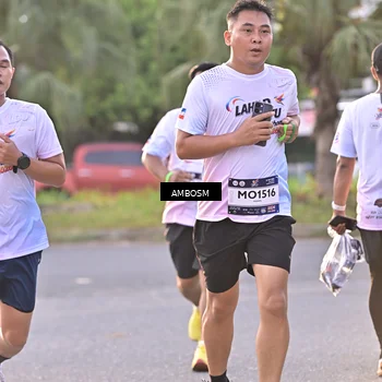 Runner Photo 7720783