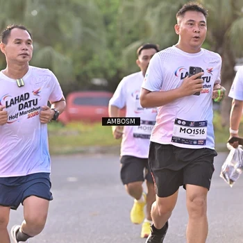 Runner Photo 7720794