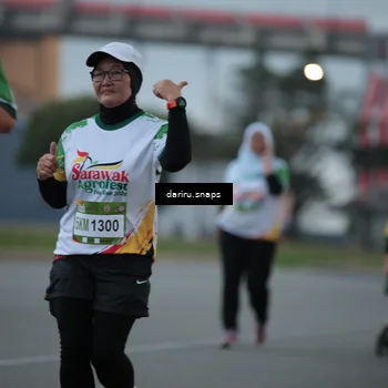 Runner Photo 7720796