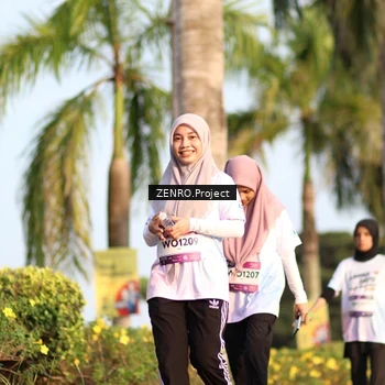 Runner Photo 7720804