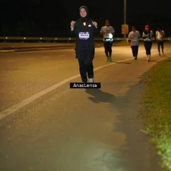 Runner Photo 7720806