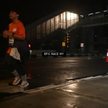 Runner Photo 7720825